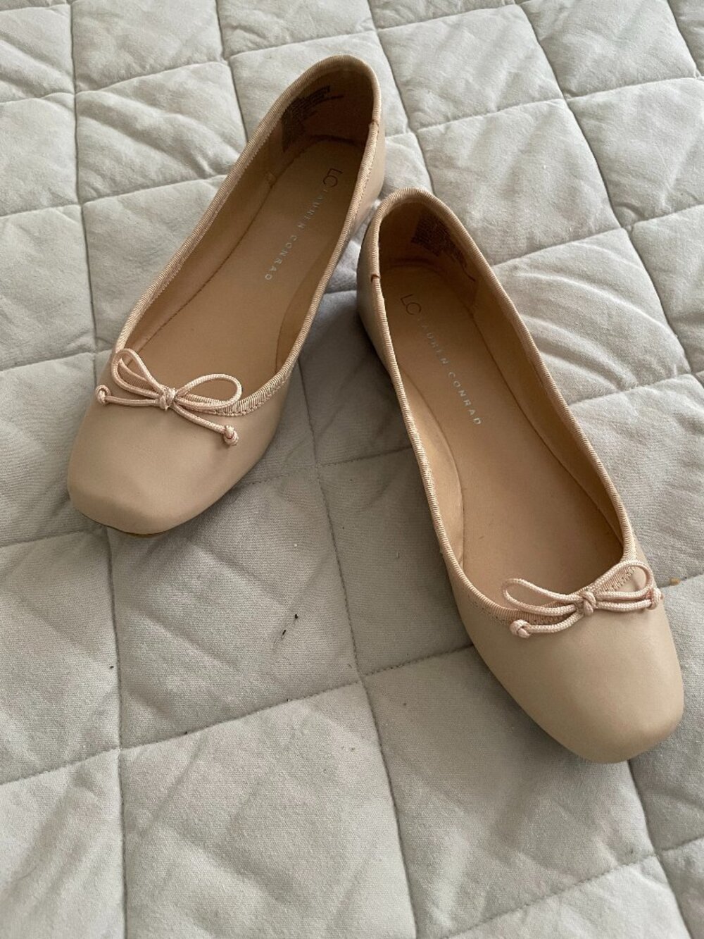 LC Lauren Conrad Beige Ballet Flats with Bow - Size 8.5 M